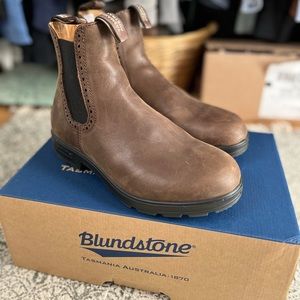 Blundstone High Top Brand New!